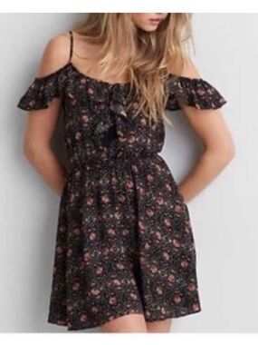 American Eagle Outfitters Black Floral Dress with Peach-Pink Blooms